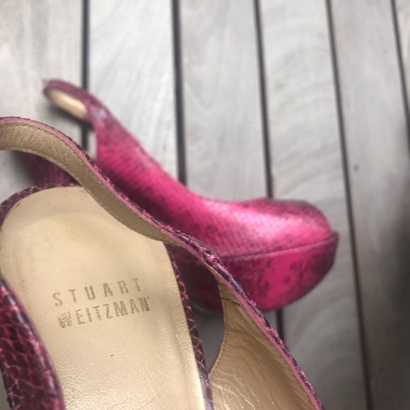 STUART WEITZMAN Veyvey Snakeskin Platform Heels - Picture 5 of 7